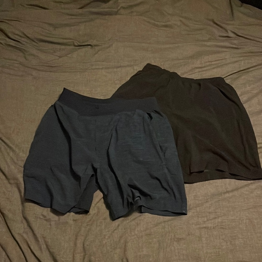 2 pair lululemon shorts men size medium